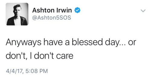 wastethenightx5sos: Ashton’s Twitter updates