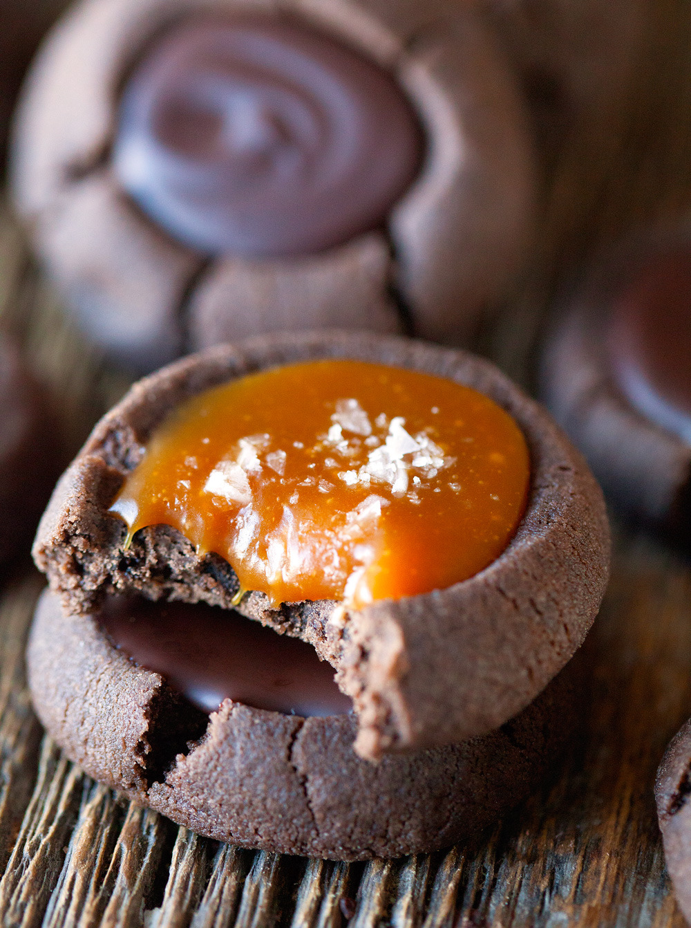 nom-food:  Salted caramel and chocolate thumbprint cookies