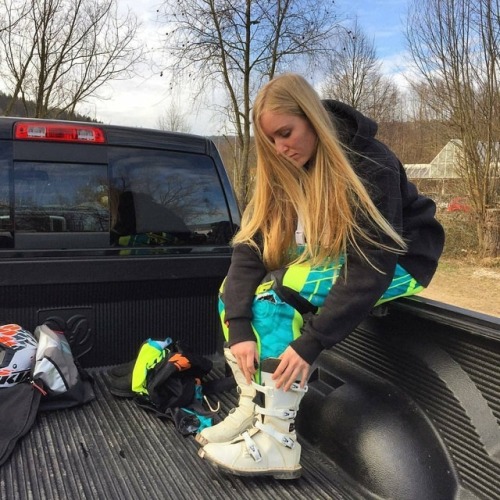 Gotta love blonde, beautiful &amp; badass #motochicks like the gorgeous @anni_141 There’s nothing b