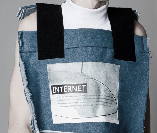 darkandlong:  Isolated Digital