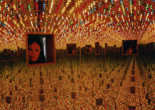 Happy Valentine’s Day! We’re celebrating with Yayoi Kusama’s “Infinity Mirro