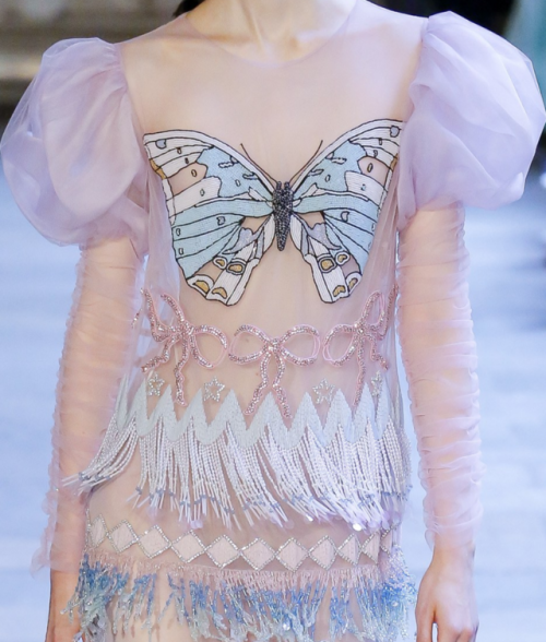 glowdetails:details @ vivetta spring 19