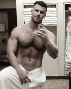 hot4hairy:  H O T 4 H A I R Y  Tumblr |