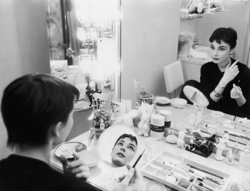 goldenphotoarchive-blog: Audrey Hepburn Backstage at Ondine, 1954 