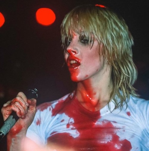 harder-than-you-think: Cherie Currie performing ‘Dead End Justice’ with The Runaways, Hollywood, 197