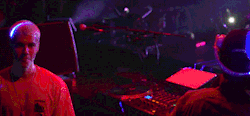 https://64.media.tumblr.com/642d8e44cf71d641752955dc617a8bb2/tumblr_o9szfs50k91r91uyxo2_500.gif