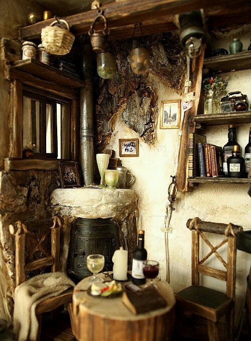 decayingleafs:  Now this is beautiful. Kitchen Witches have the most neatest and