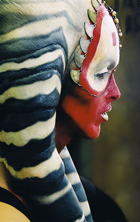 algrnaas:  0neblazeofglory:  Shaak ti makeup - Star Wars Episode II : Attack of the Clones   maleficent!  