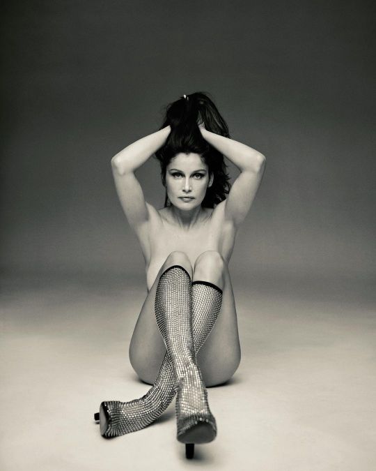 mybluewindow:Laetitia Casta by Patrick Swirc adult photos