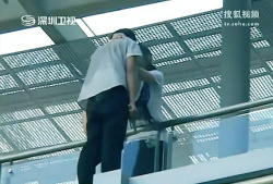 Kingofmyown:  Ichigoflavor: Kiss From A Stranger Saves A Suicidal Man In Shenzhen,