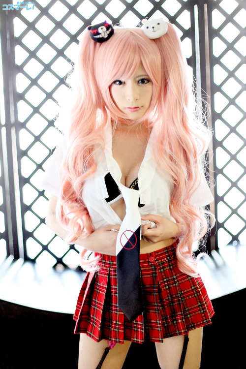 hot-cosplay:  [Cosplay] Hot Junko Enoshima from Danganronpa 150 PICS / 98.3 MB / 1200 x 1800 DOWNLOAD http://uploaded.net/file/jmsyjw90/ Enjoy!!! Uploaded.net - Get a premium account for multiple downloads and full speed. If you love Asian Girls, please,