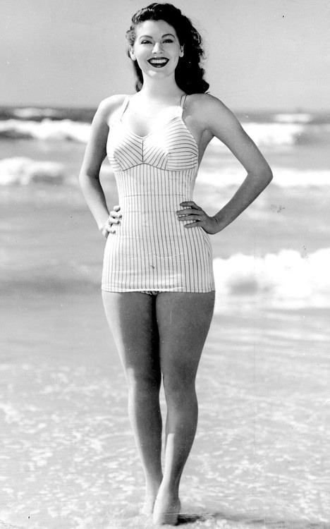 humphreydeforestbogart:    Ava Gardner   