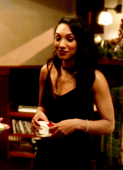 dctvladies:iris gorgeous westI lover her so much