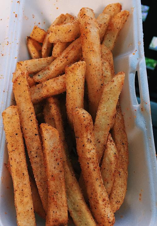 aiiaiiiyo:  Cajun fries are the best fries