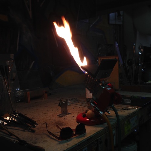 elksthatrun:  Making an arrowhead pendant