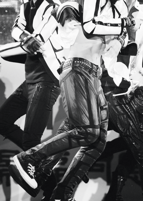blonde junghan