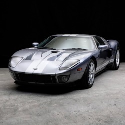 utwo:  Ford GT© weekend heroes