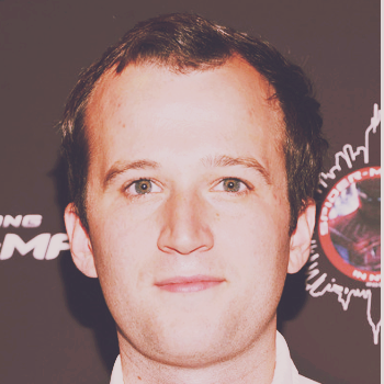 hohohorchata:Perfect People → Chris Baio [10/∞]I realized when it comes to dancing I’m a lot better 