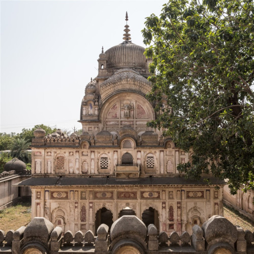 Datia – Karan Sagar Chhatris, Madhya Pradesh, photo by Kevin Standage, more at kevinstandage