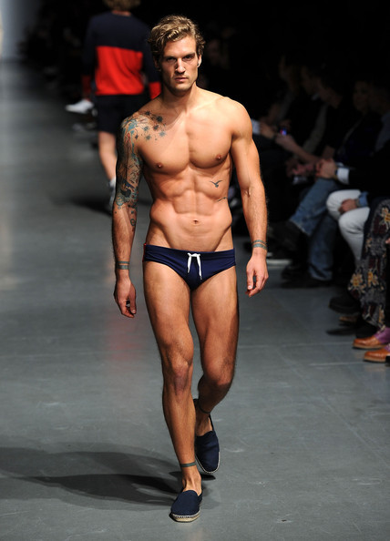 theilluminatedking:  Jeffrey Fashion Cares 2011 