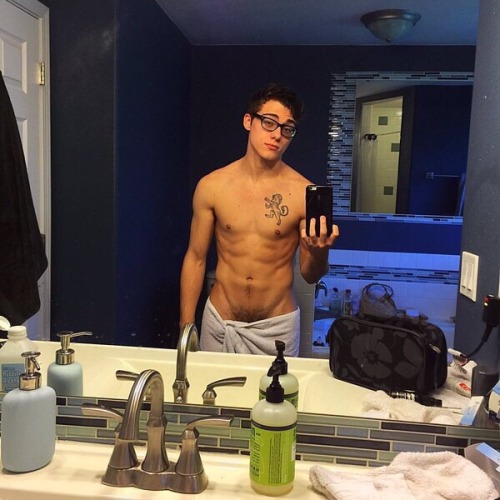 Blake Mitchell porn pictures