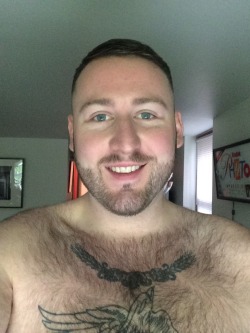 tophuriousrex:Fresh cut and a beard trim