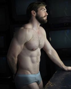 Hairy Hunky Men