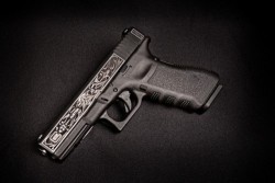 coffeeandspentbrass:  010371350:  &ldquo;Gaston Glock’s statue of liberty edition&rdquo; from the tags  That’s actually kind of sexy.