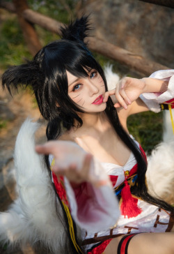 scandalousgaijin:Ahri - Doll