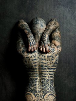 metalheads4life:  Rick Genest aka Zombie Boy (x) 