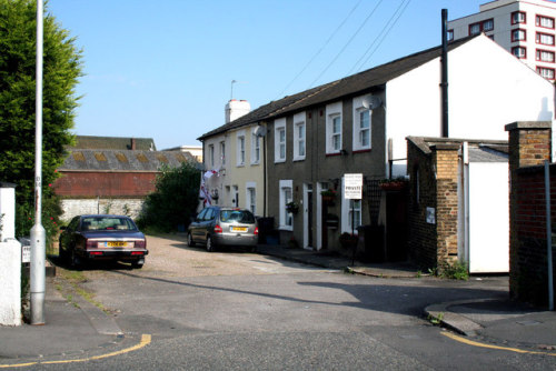 Bridge Row, Croydon