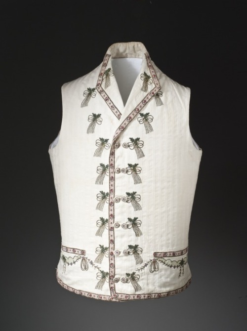omgthatdress:Vest1790the Los Angeles County Museum of Art