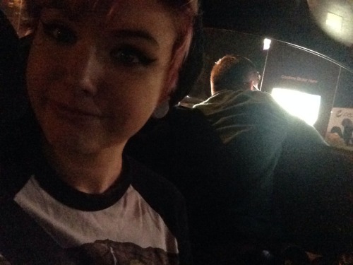 rydenarmani: he’s flirting with the taco bell worker smh what a lame