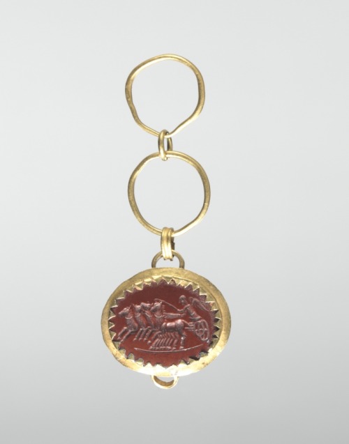 cma-greek-roman-art:Intaglio with Victory in Chariot, 1, Cleveland Museum of Art: Greek and Roman Ar