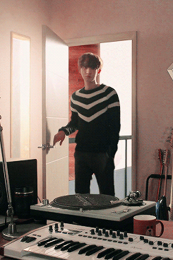 essentyeol: imagine an angry chanyeol entering your room like…
