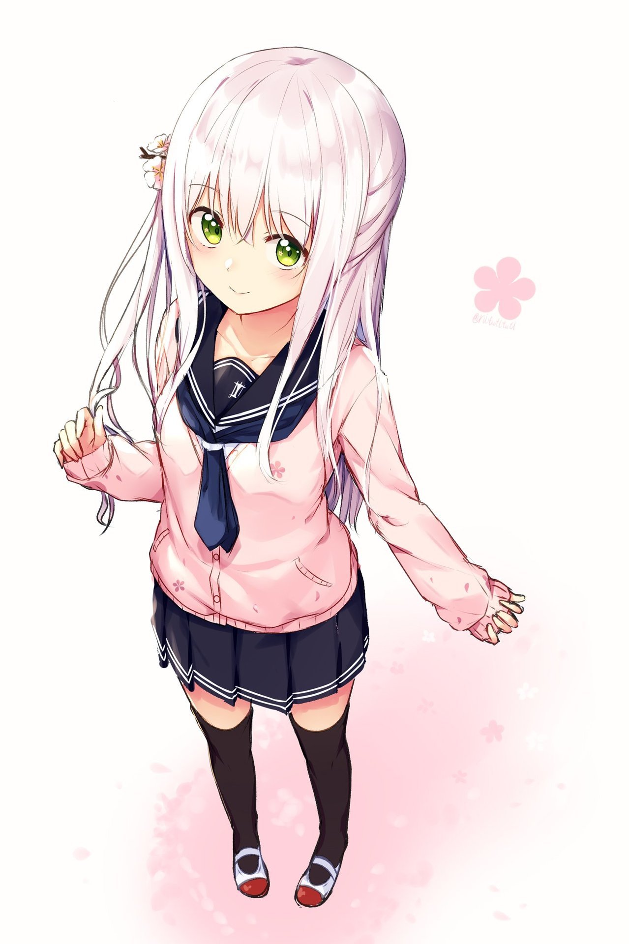 animefemme:  White hair and green eyes [Original]