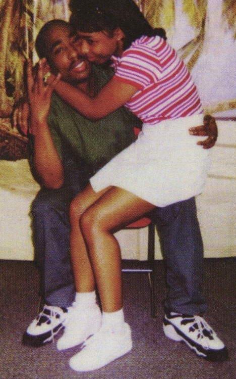 ambitiousgurl1: TUPAC ON THE MARRIAGE TO KEISHA MORRIS: “I’m a romantic and