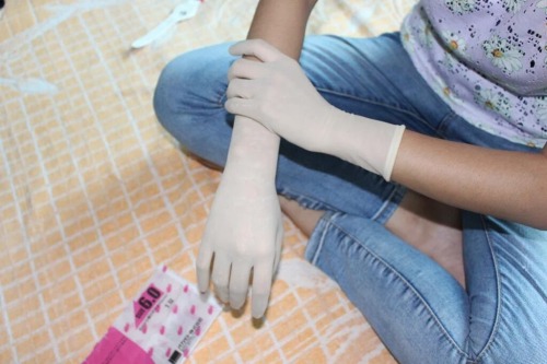 https://gloveslover.tumblr.com/post/141962572078
