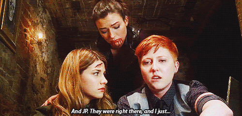 badcodex:rare example of Carmilla Karnstein being nice to somebody who’s not Laura