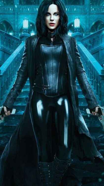 trinacria-john-2:  Woman Adventure ‘Movie’ Selene Underworld (Kate Beckinsale) (1)