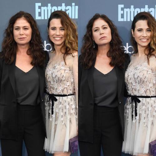 Maura with @lindacardellini at the @criticschoice awards ___________________________________________