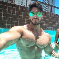 hot-guys:  daddy // follow me @hot-guys​ for more hot guys