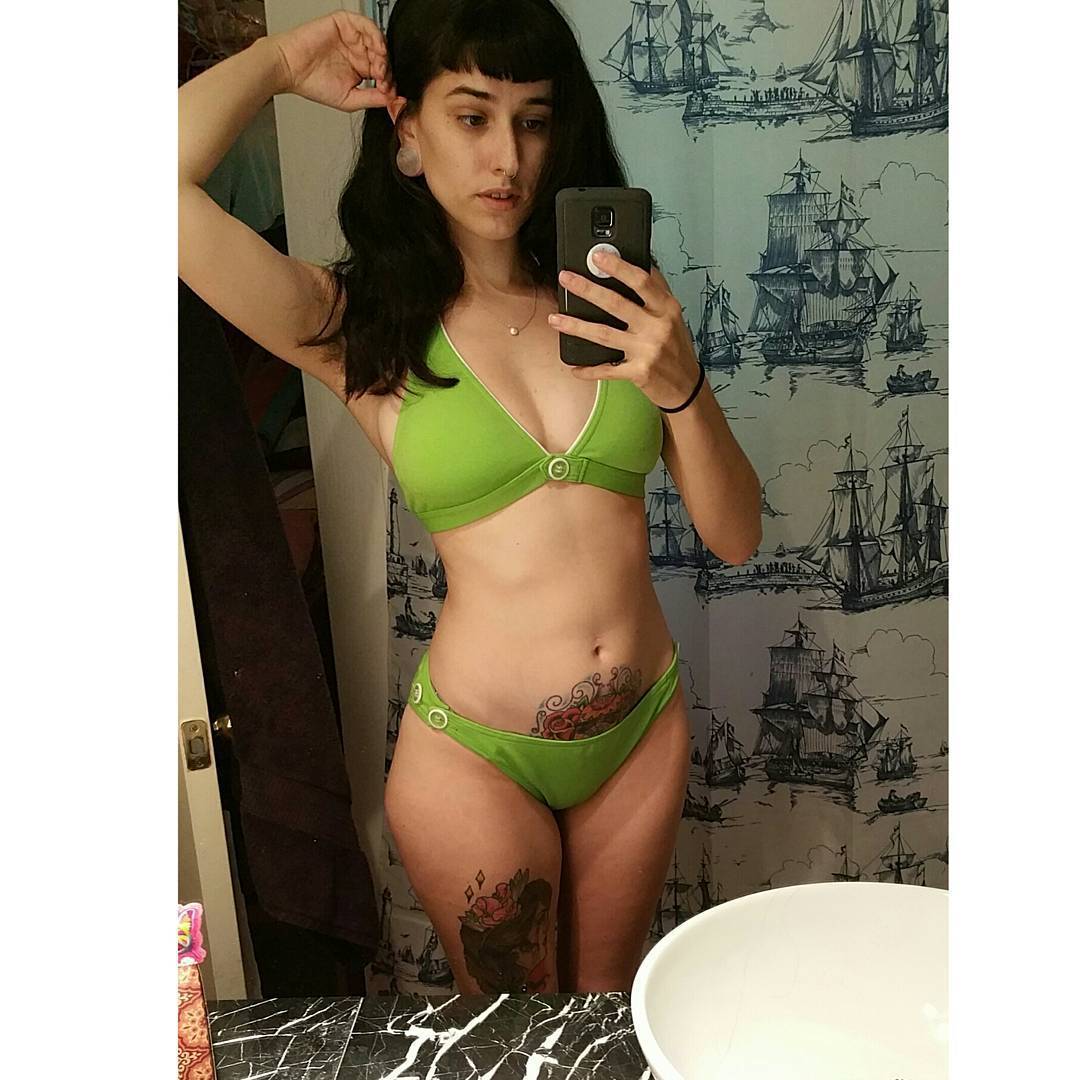 beccacanhazcat:  A successful haul turned up some vintage swim and now I’m a Bond