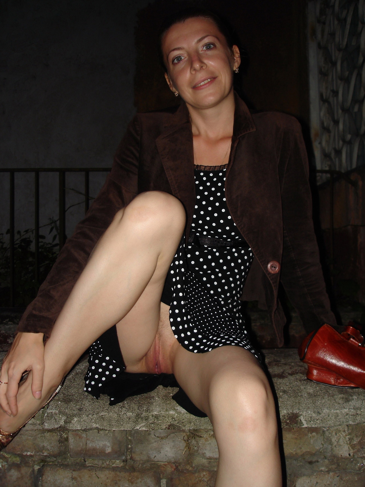 bajabaji:  olderwomenphenom:  www.olderwomenphenom.tumblr.com  Such a soft, tender
