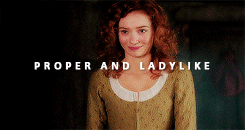 sansalayned:  Catelyn Tully and Sansa Stark + parallels(requested by @elzabetholsens)