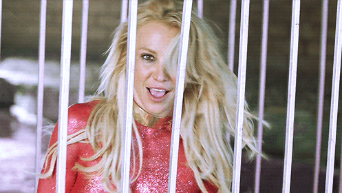 Britney Spears  - Σελίδα 49 71fb52cc55d32c546adb0e3b8381d5b9d590ae9e