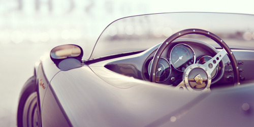 Porsche 550 Spider in 3D I’m not a 3D guy, but if someday will be world like in Matrix, I woul