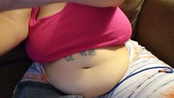 livylarue:  Tummy time!!