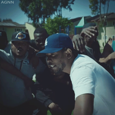 aguynamednoe:  I can dig rappingBut a rapper with a ghost writer? What the fuck happened?(Oh