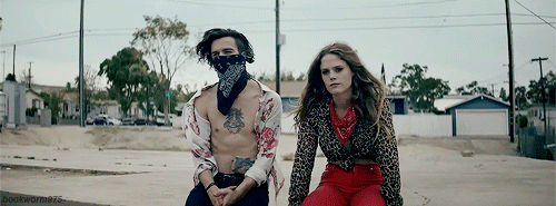 bookworm975:  Characters like Bonnie and Clyde always appealed to me as a teenager